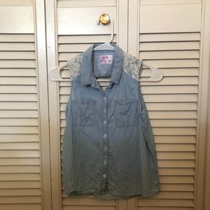 Girl’s Button-Up Tank Top